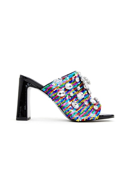 E-Comm: Celeb NYE Looks for Less